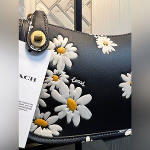 Coach Floral Swing 20 Bag